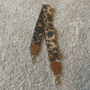 Ah-Dorned Camouflage Fashion Crossbody Strap GOLD/BLACK/brown Leather